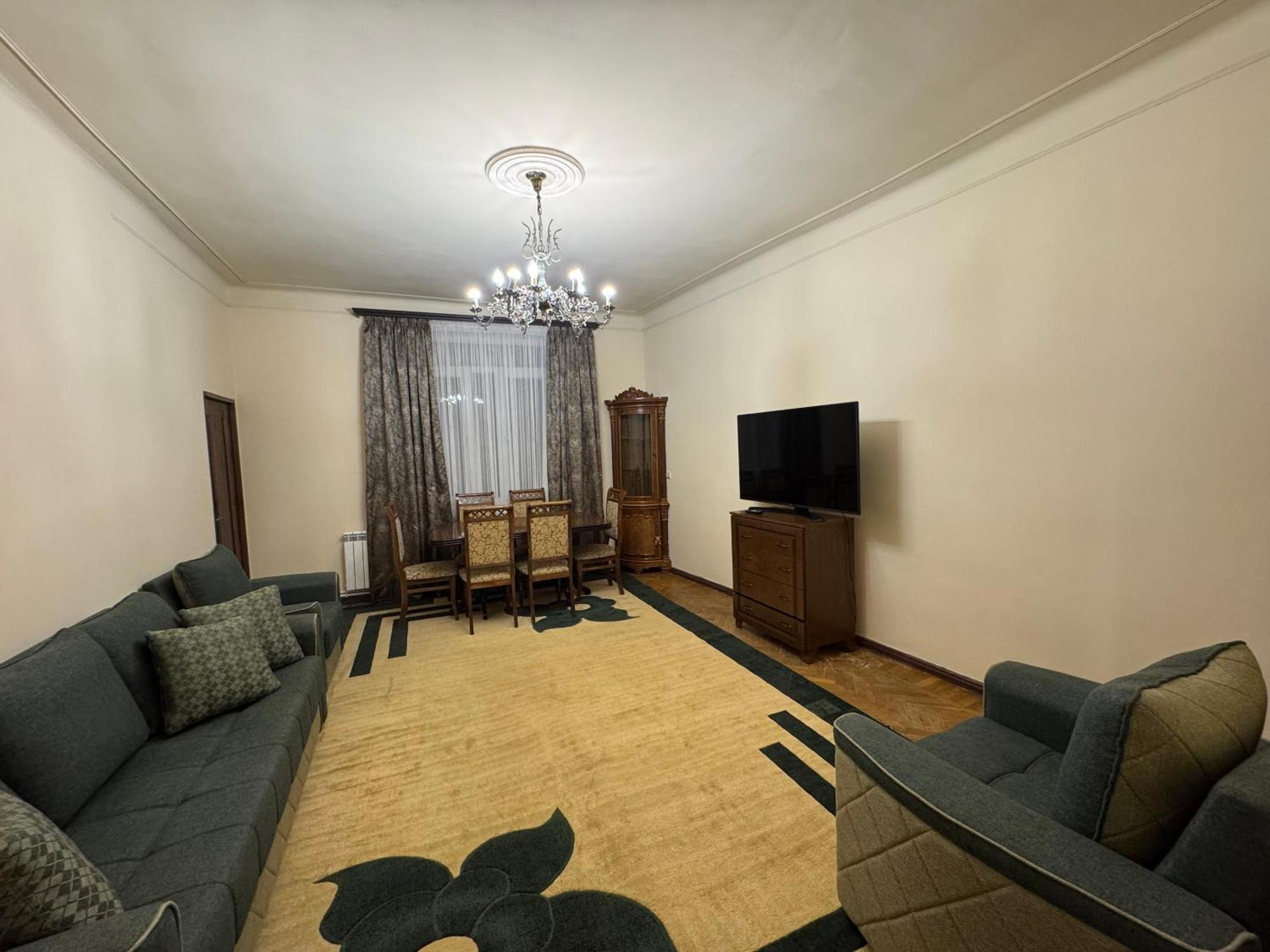 Apartments on Paronyan 15 Yerevan Bagian luar foto